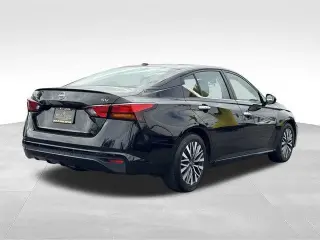 Nissan Altima 2024 2.5 SV 4dr Sedan