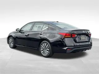 Nissan Altima 2024 2.5 SV 4dr Sedan