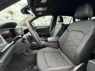 Volkswagen Atlas Cross Sport 2025 AWD SE 4Motion 4dr SUV w/Technology