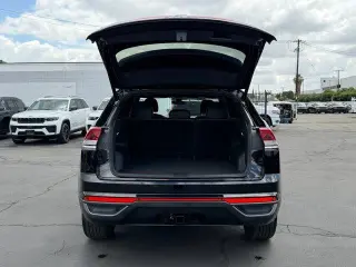 Volkswagen Atlas Cross Sport 2025 AWD SE 4Motion 4dr SUV w/Technology