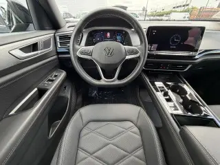 Volkswagen Atlas Cross Sport 2025 AWD SE 4Motion 4dr SUV w/Technology