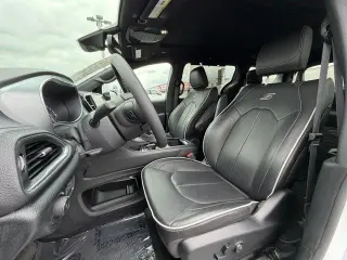 Chrysler Pacifica 2026 Limited 4dr Mini-Van