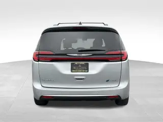 Chrysler Pacifica Plug-In Hybrid 2023 Pinnacle 4dr Mini-Van