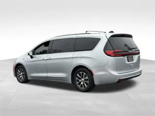 Chrysler Pacifica Plug-In Hybrid 2023 Pinnacle 4dr Mini-Van