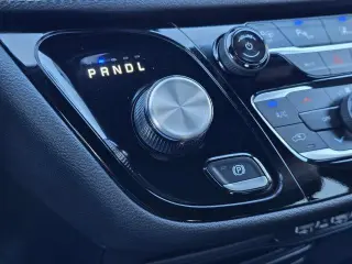Chrysler Pacifica Plug-In Hybrid 2024 Road Tripper 4dr Mini-Van