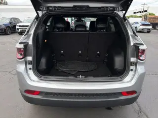 Jeep Compass 2022 Latitude 4dr SUV