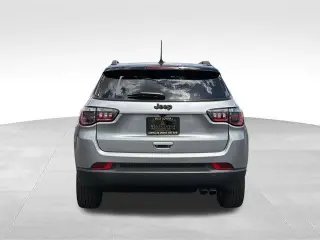 Jeep Compass 2022 Latitude 4dr SUV