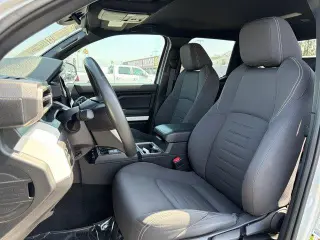 Toyota Tacoma 2024 4x4 SR5 4dr Double Cab 5.0 ft SB