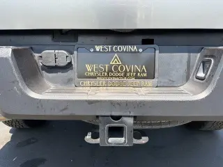 Toyota Tacoma 2024 4x4 SR5 4dr Double Cab 5.0 ft SB
