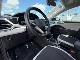 Volkswagen Taos 2025 AWD SE 4Motion 4dr SUV