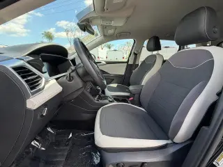 Volkswagen Taos 2025 AWD SE 4Motion 4dr SUV