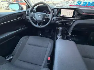 Toyota Camry 2026 SE 4dr Sedan