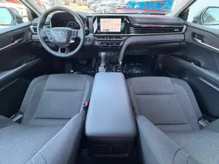 Toyota Camry 2026 SE 4dr Sedan
