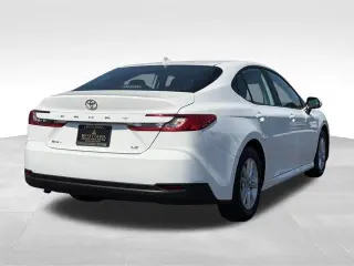Toyota Camry 2026 SE 4dr Sedan