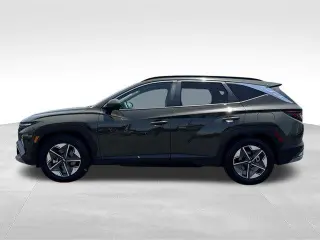 Hyundai TUCSON 2025 SEL 4dr SUV