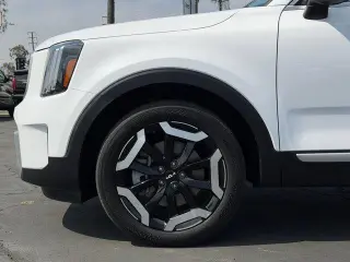 Kia Telluride 2023 S 4dr SUV