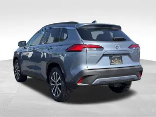 Toyota Corolla Cross 2023 XLE 4dr Crossover