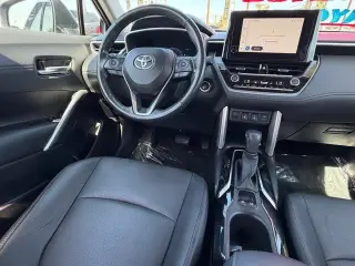 Toyota Corolla Cross 2023 XLE 4dr Crossover