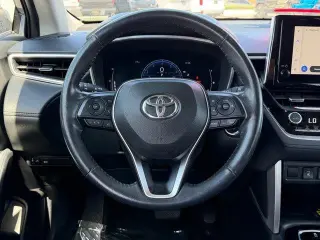 Toyota Corolla Cross 2023 XLE 4dr Crossover