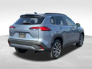 Toyota Corolla Cross 2023 XLE 4dr Crossover