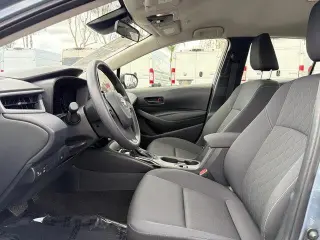 Toyota Corolla Hybrid 2026 SE 4dr Sedan