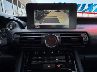 Lexus IS 300 2023 4dr Sedan