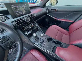 Lexus IS 300 2023 4dr Sedan