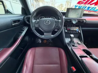 Lexus IS 300 2023 4dr Sedan