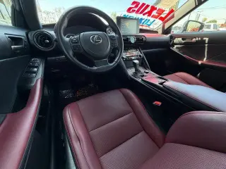 Lexus IS 300 2023 4dr Sedan