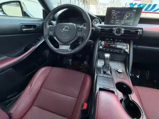 Lexus IS 300 2023 4dr Sedan