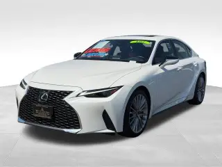 Lexus IS 300 2023 4dr Sedan