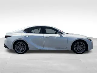 Lexus IS 300 2023 4dr Sedan