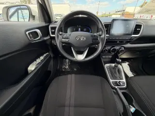 Hyundai VENUE 2025 SEL 4dr Crossover