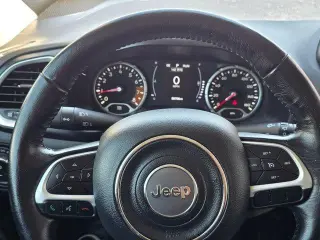 Jeep Renegade 2020 4x4 Latitude 4dr SUV