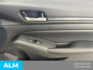 Nissan Altima 2025 2.5 SV 4dr Sedan