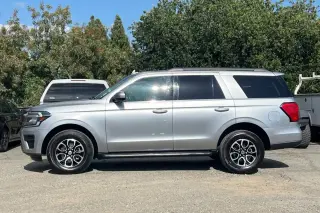 Ford Expedition 2024 4x4 XLT 4dr SUV