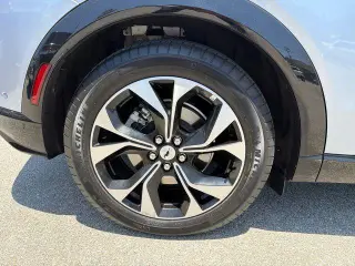 Ford Mustang Mach-E 2022 Premium 4dr SUV