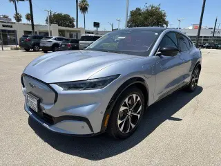 Ford Mustang Mach-E 2022 Premium 4dr SUV
