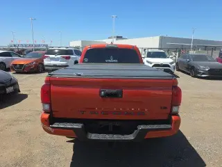 Toyota Tacoma 2018 4x4 TRD Off-Road 4dr Double Cab 6.1 ft LB