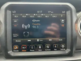 Jeep Wrangler 2023 4x4 Sahara 4dr SUV