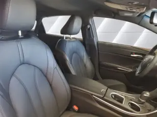 Toyota Avalon Hybrid 2022 XLE 4dr Sedan