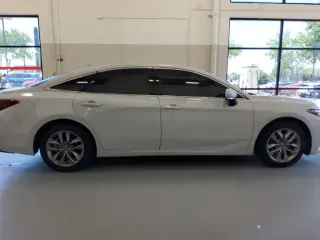 Toyota Avalon Hybrid 2022 XLE 4dr Sedan