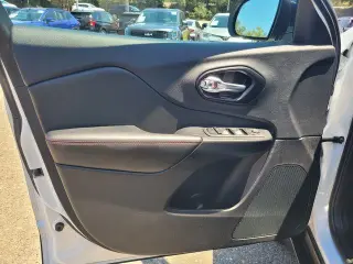 Jeep Cherokee 2022 4x4 Trailhawk 4dr SUV