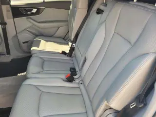 Audi Q7 2019 AWD quattro SE Premium Plus 55 TFSI 4dr SUV
