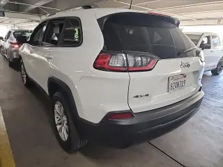 Jeep Cherokee 2021 4x4 Latitude 4dr SUV