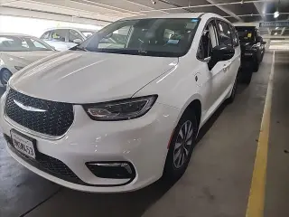 Chrysler Pacifica Plug-In Hybrid 2024 Select 4dr Mini-Van
