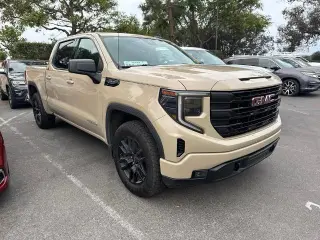 GMC Sierra 1500 2023 4x4 Elevation 4dr Crew Cab 5.8 ft. SB