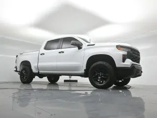 Chevrolet Silverado 1500 2024 4x4 Custom Trail Boss 4dr Crew Cab 5.8 ft. SB