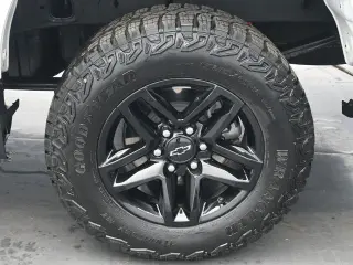 Chevrolet Silverado 1500 2024 4x4 Custom Trail Boss 4dr Crew Cab 5.8 ft. SB