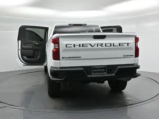 Chevrolet Silverado 1500 2024 4x4 Custom Trail Boss 4dr Crew Cab 5.8 ft. SB